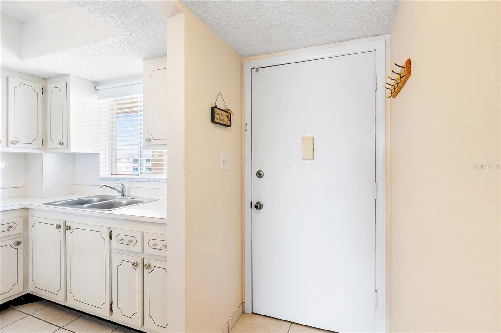 3959 LAKE BAYSHORE DR #F 412