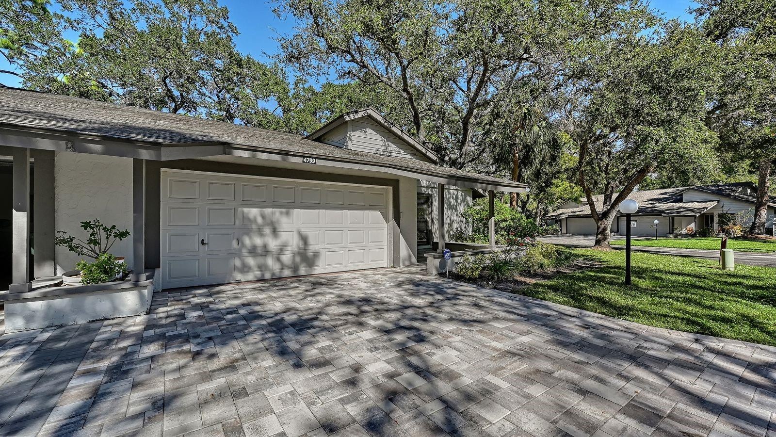 4799 OAK FOREST DR W #43