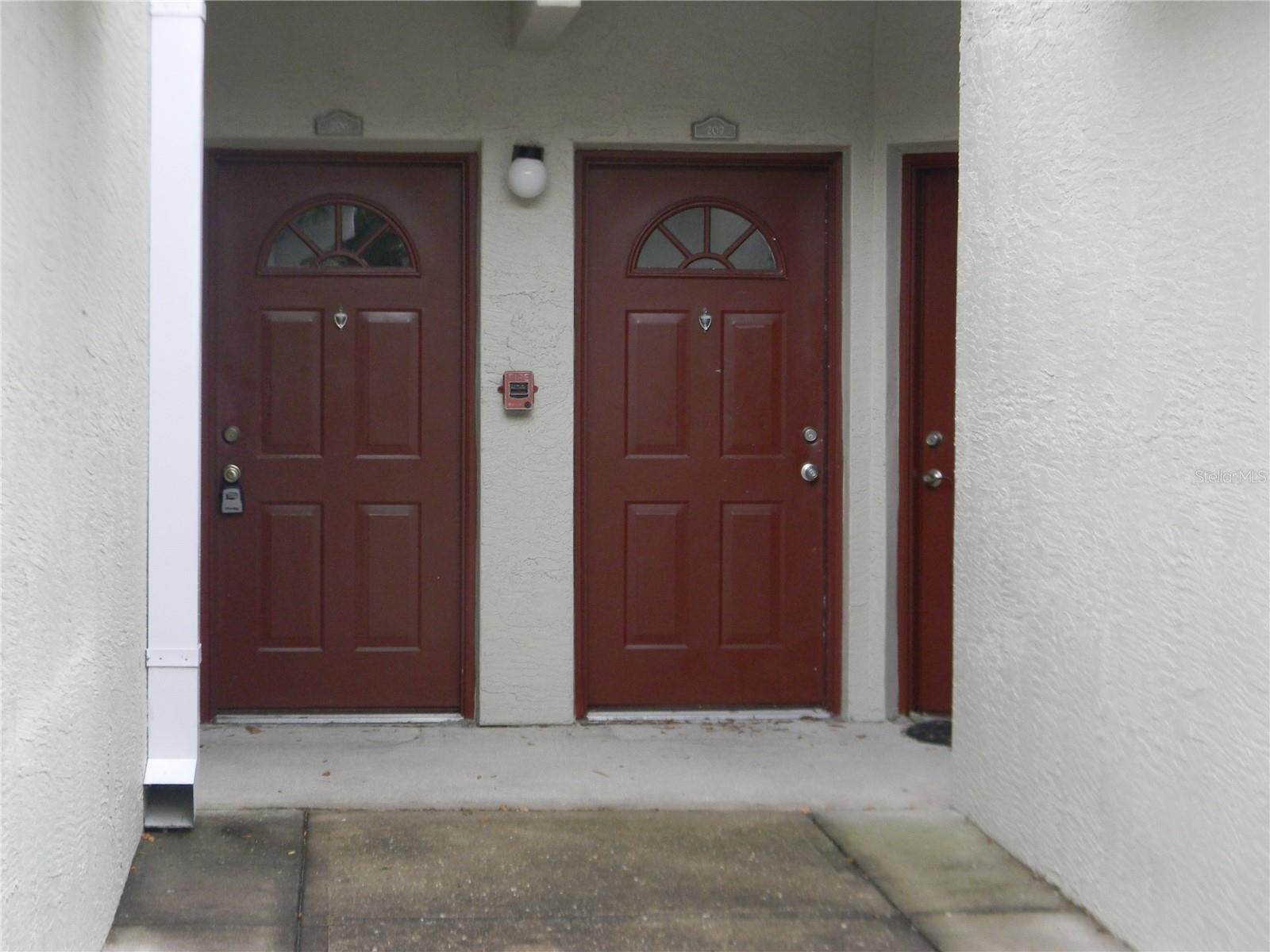 5701 BRENTGRASS DR #207