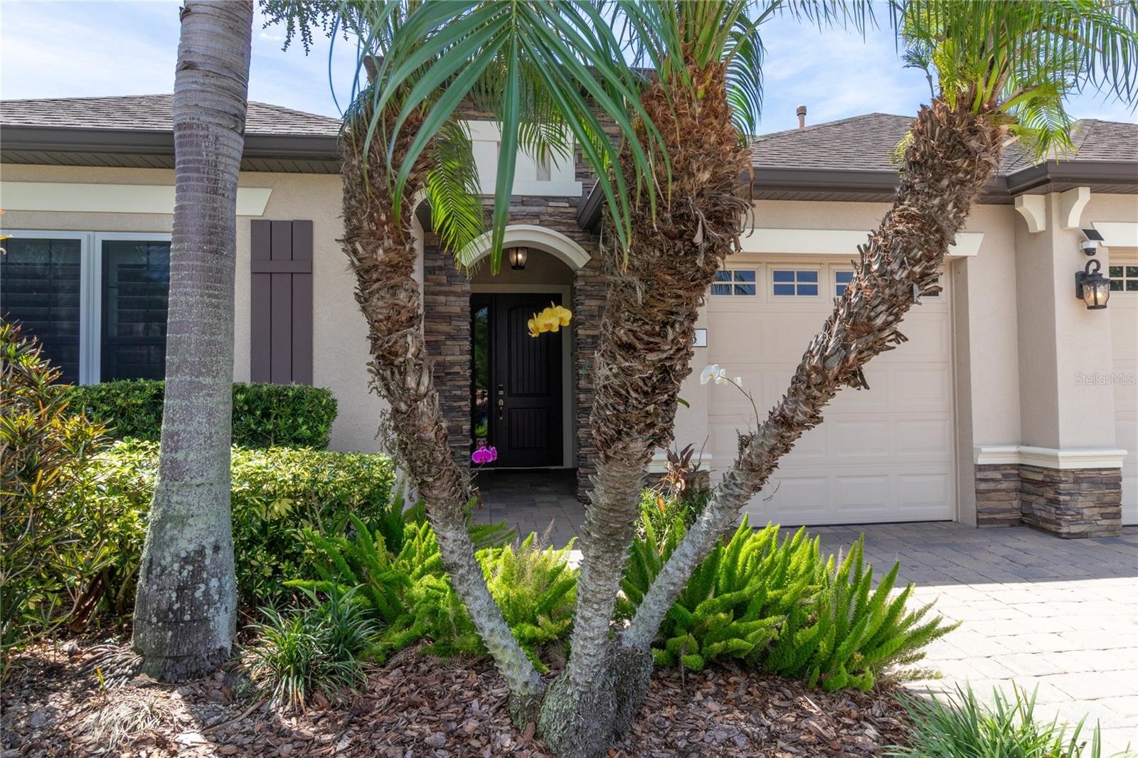 553 CHANTILLY TRL