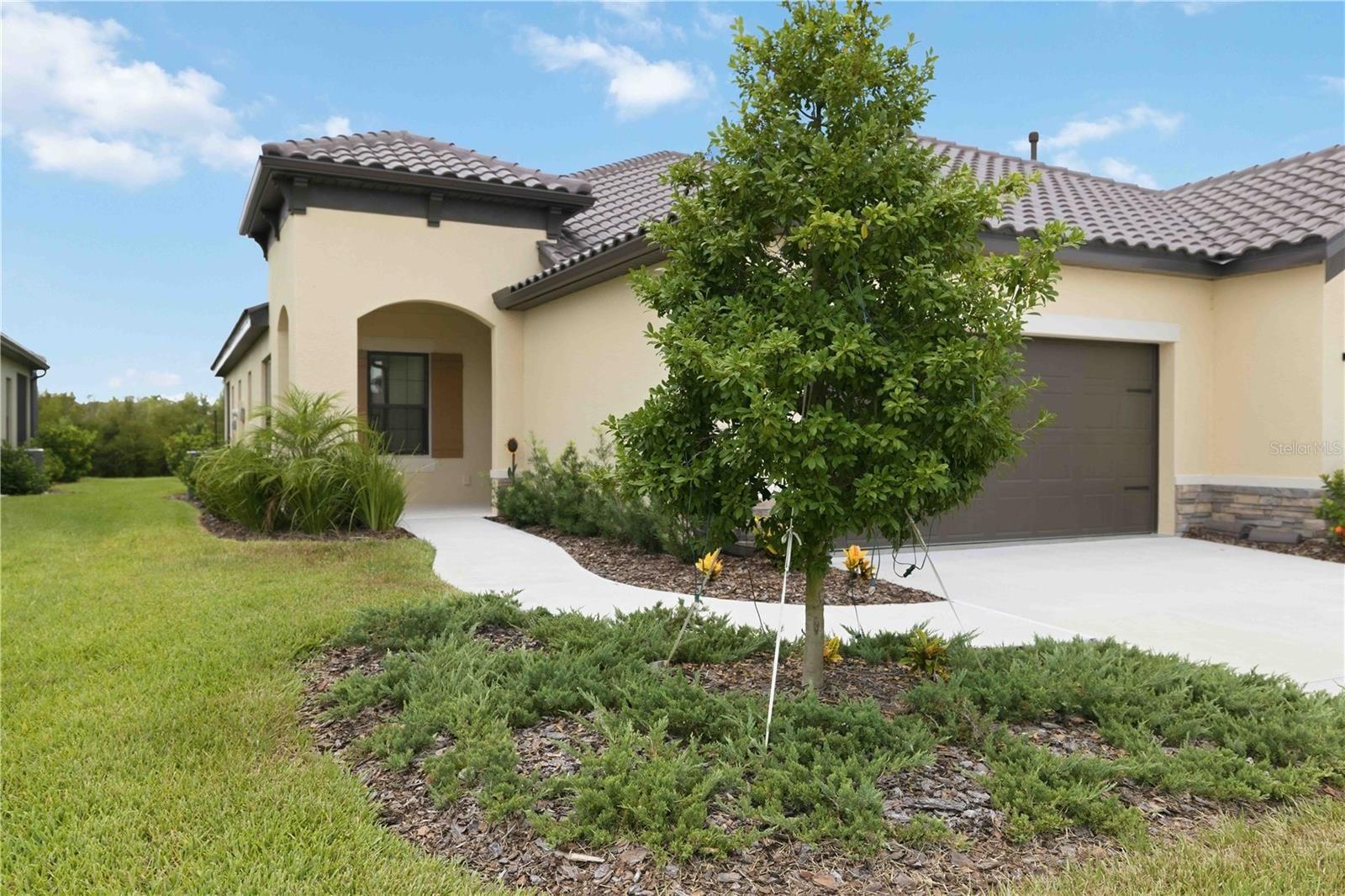 244 ALTAMURA CIR