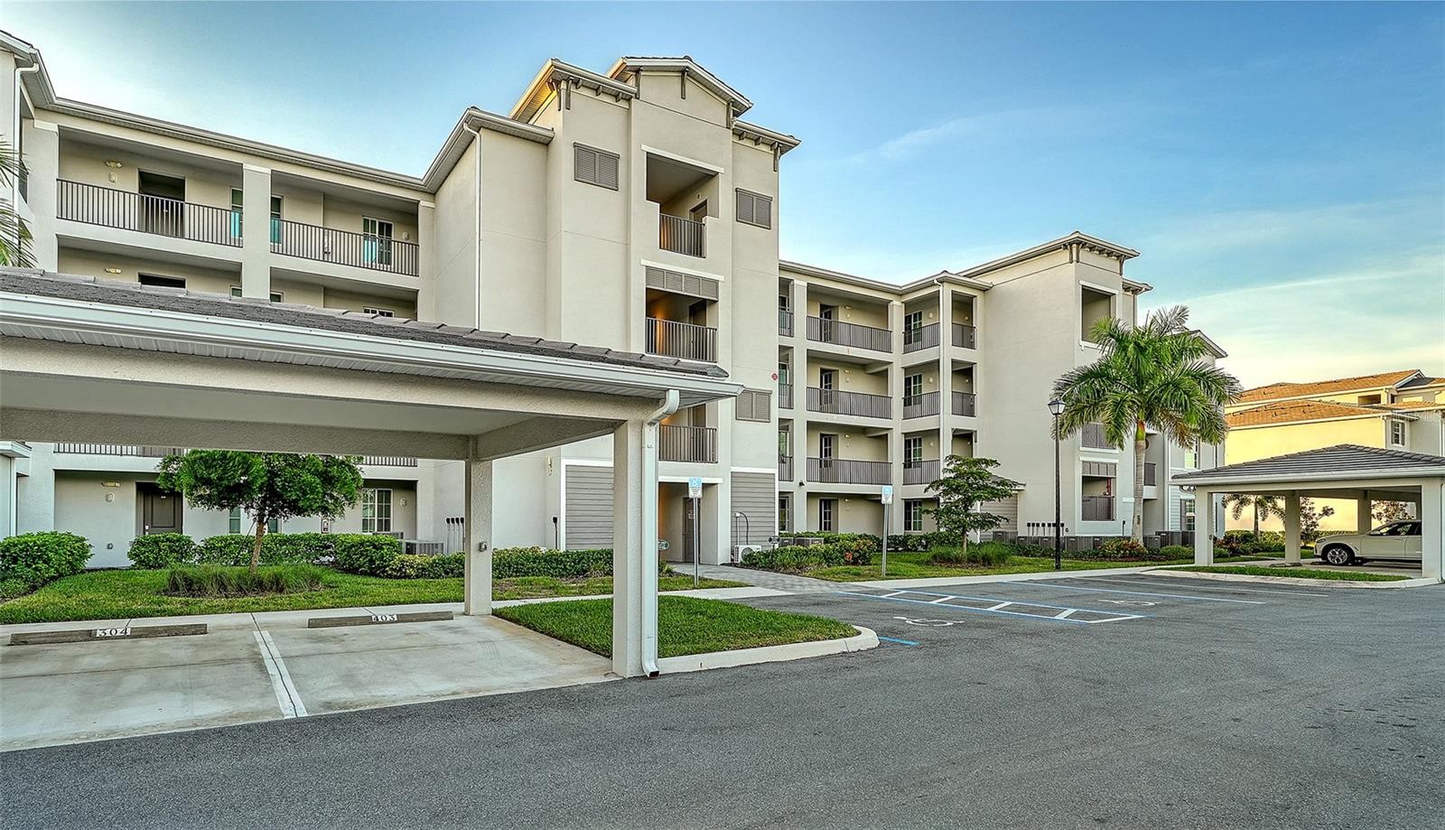 12240 WELLEN GOLF ST #403