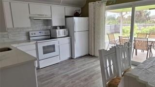 7571 PERENNIAL RD