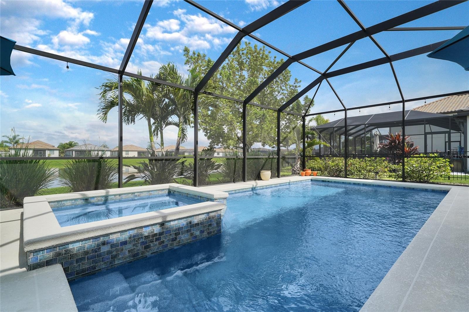 517 MIMOSA CT