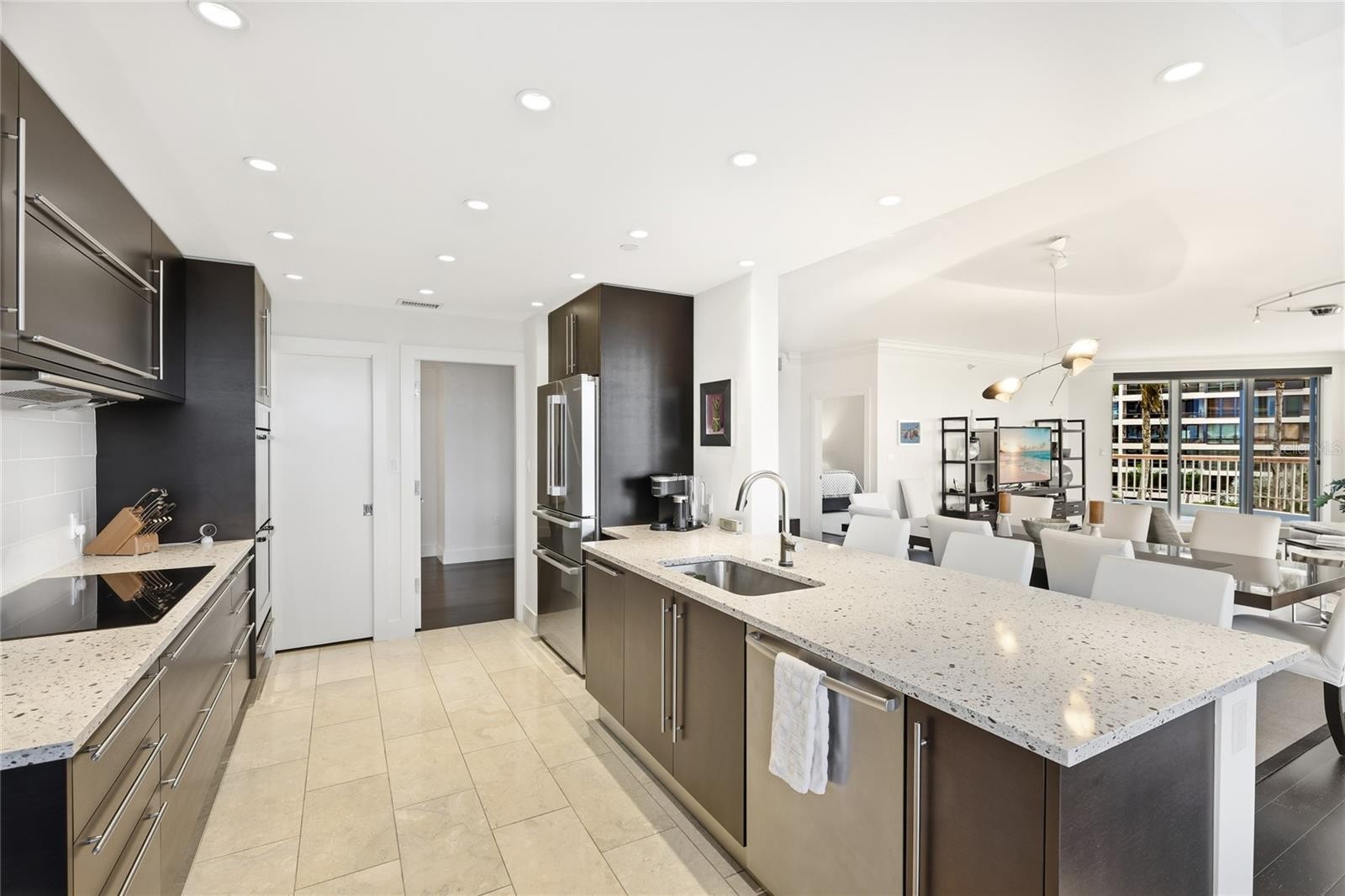 455 LONGBOAT CLUB RD #408