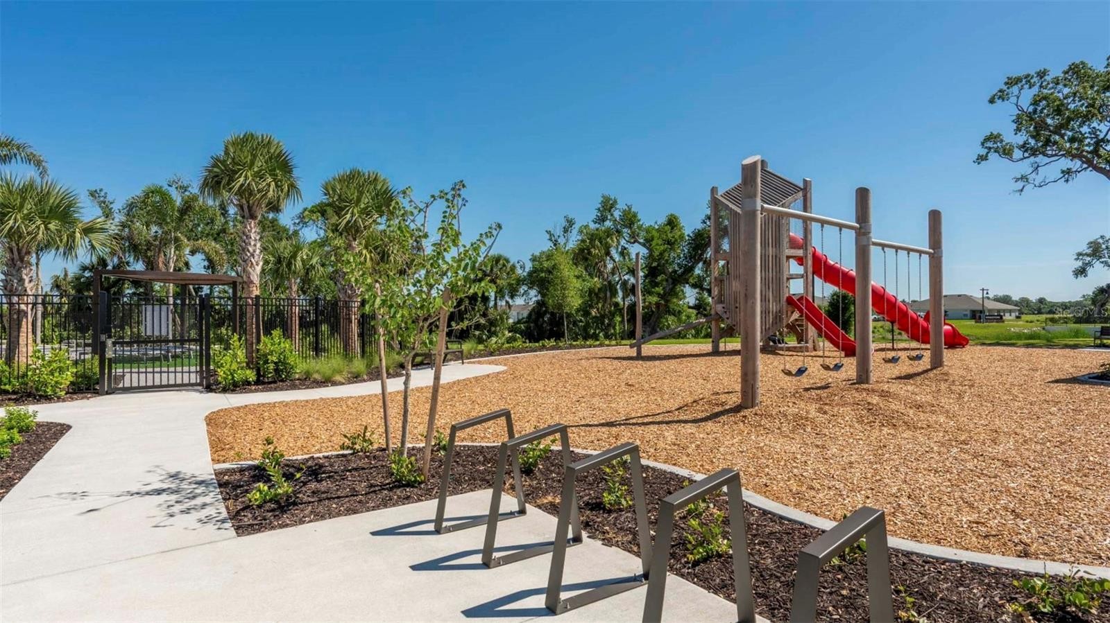 10404 CURVING CREEK LOOP