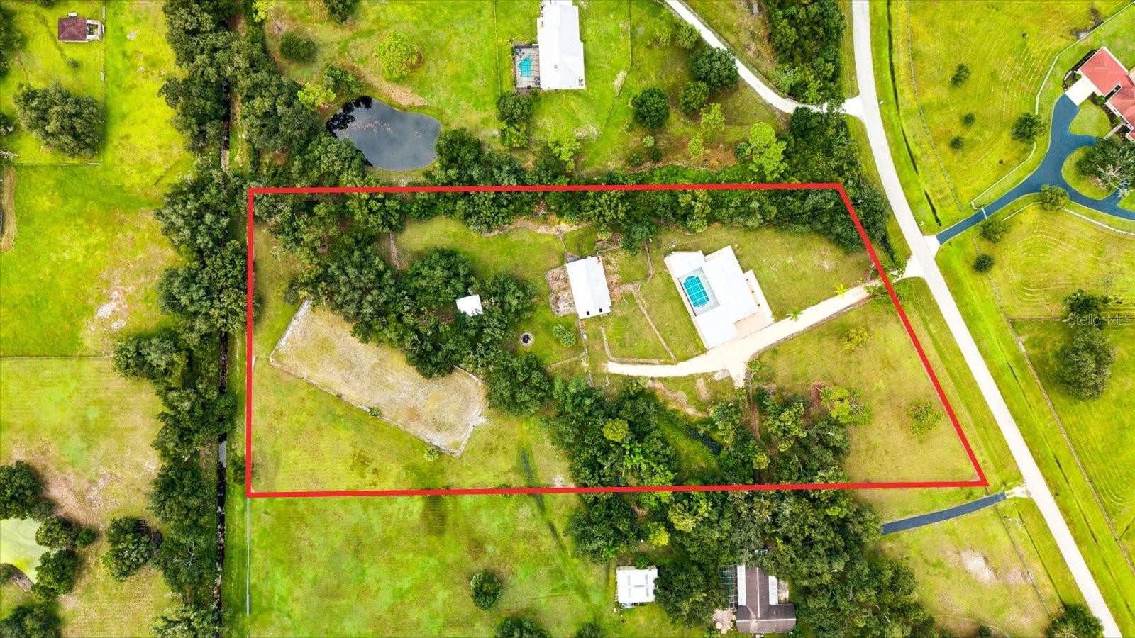 5640 HOWARD CREEK RD