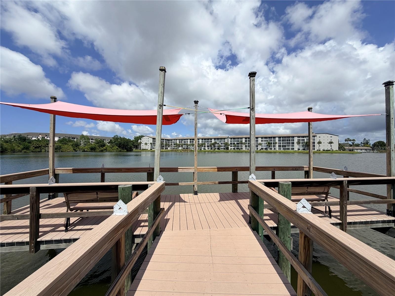 3621 LAKE BAYSHORE DR #J-403