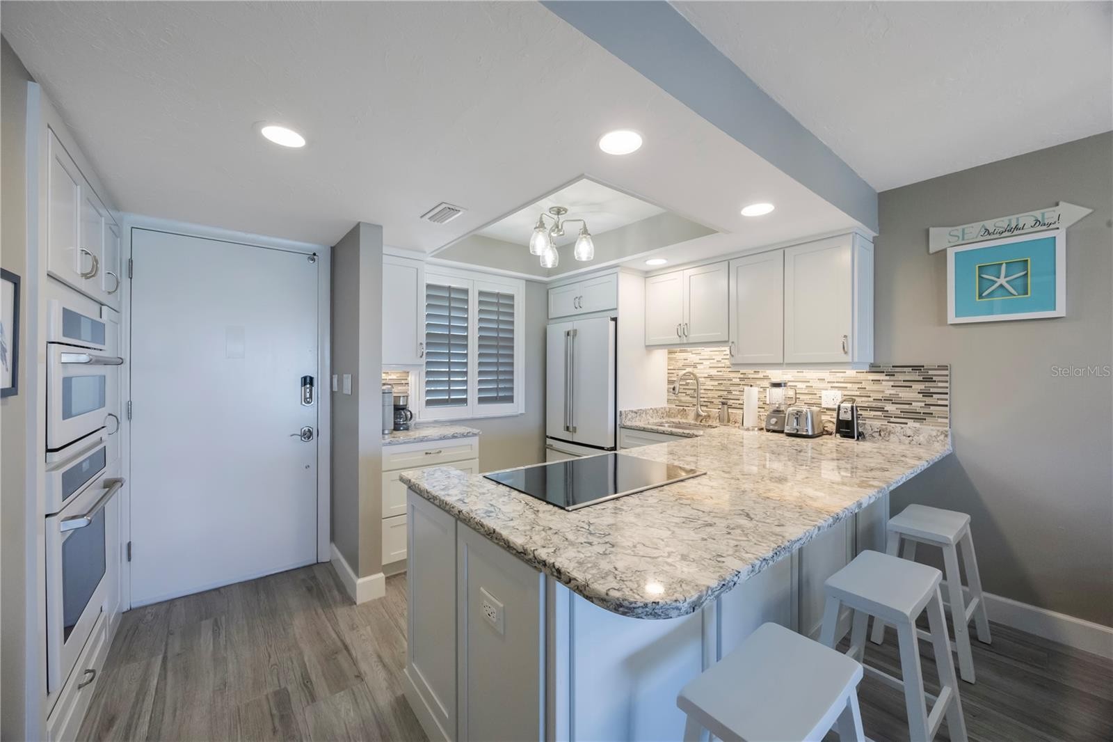 4350 CHATHAM DR #E307