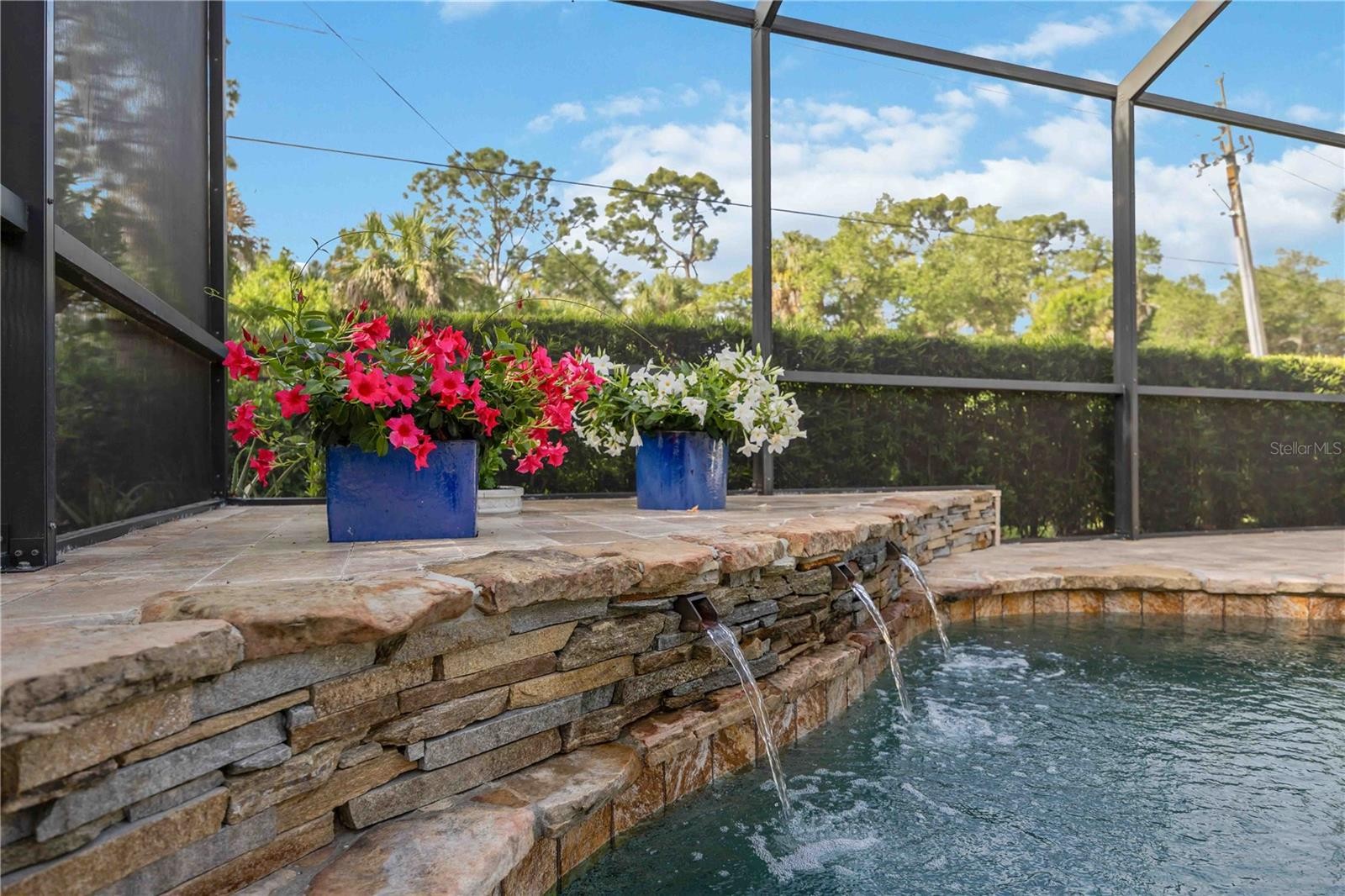 24955 PENNINGTON TER