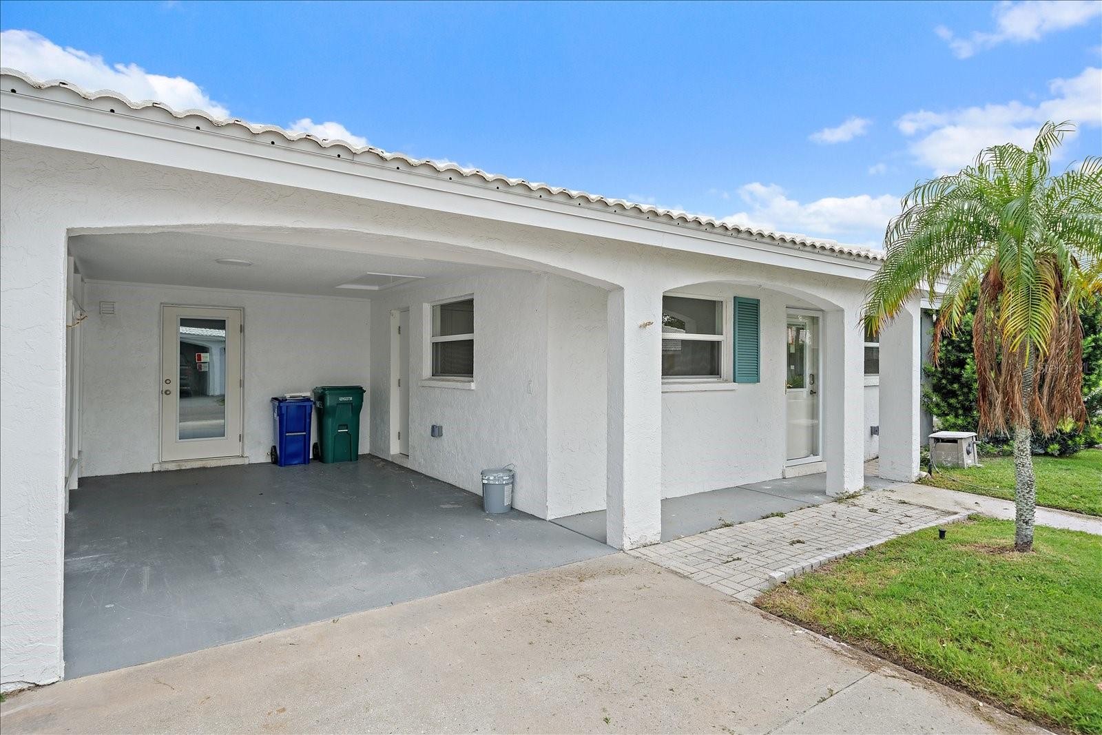 683 SPANISH DR S #214