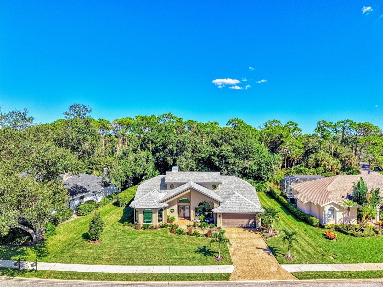 4735 WHITE TAIL LN