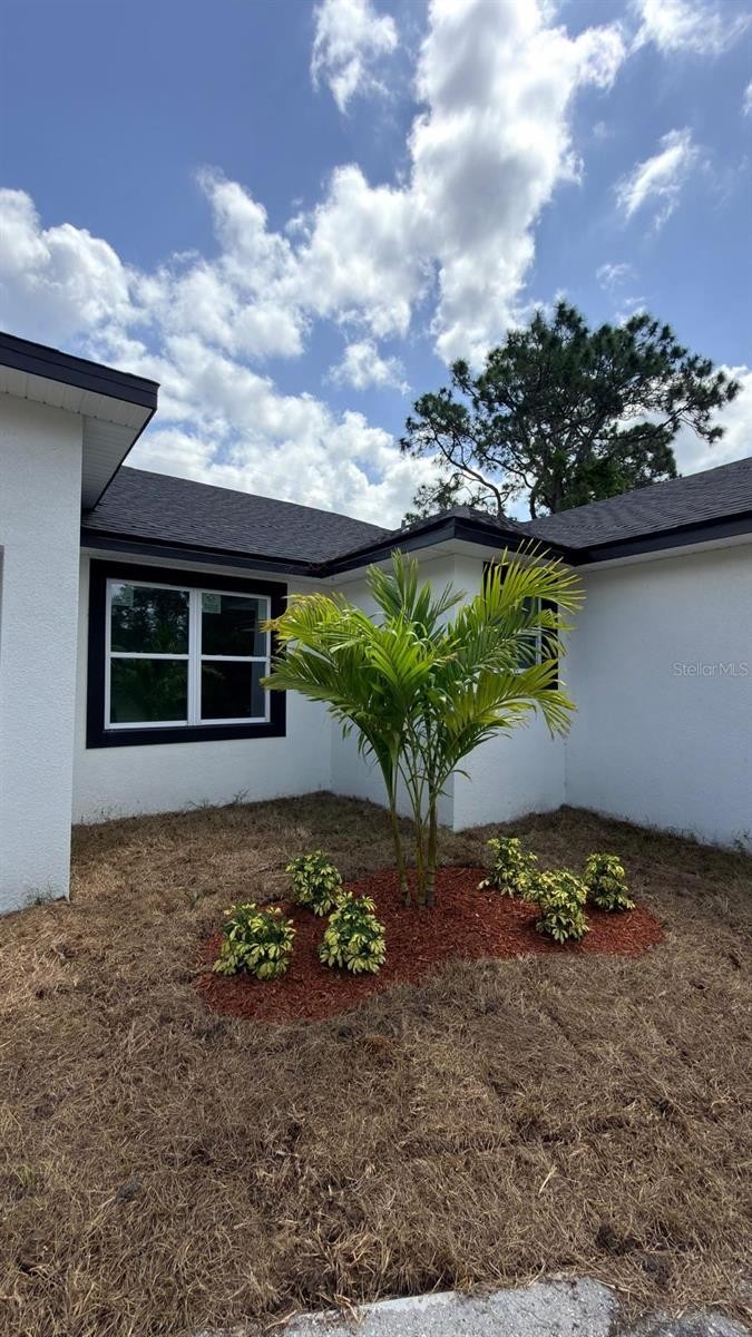 2693 JEANNIN DR