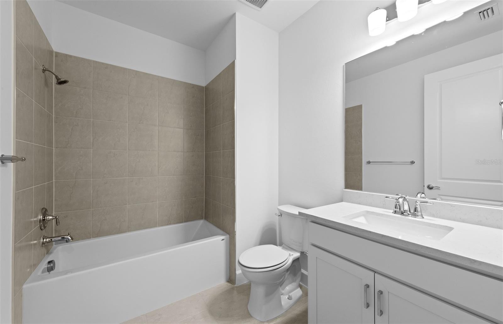 18825 INDIAN ROCK PL