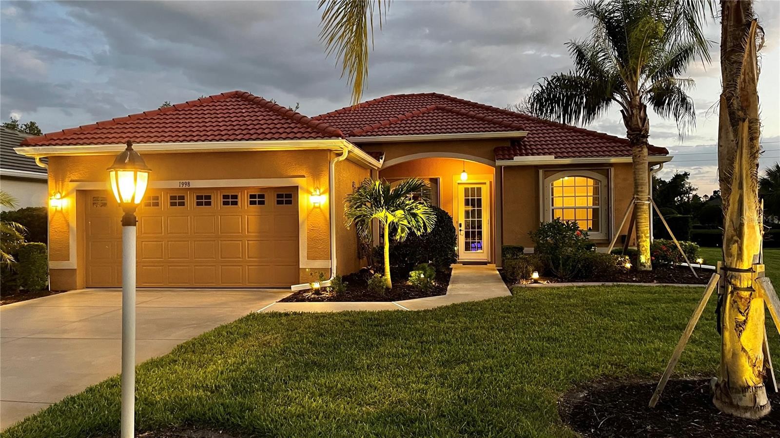 1998 COCONUT PALM CIR