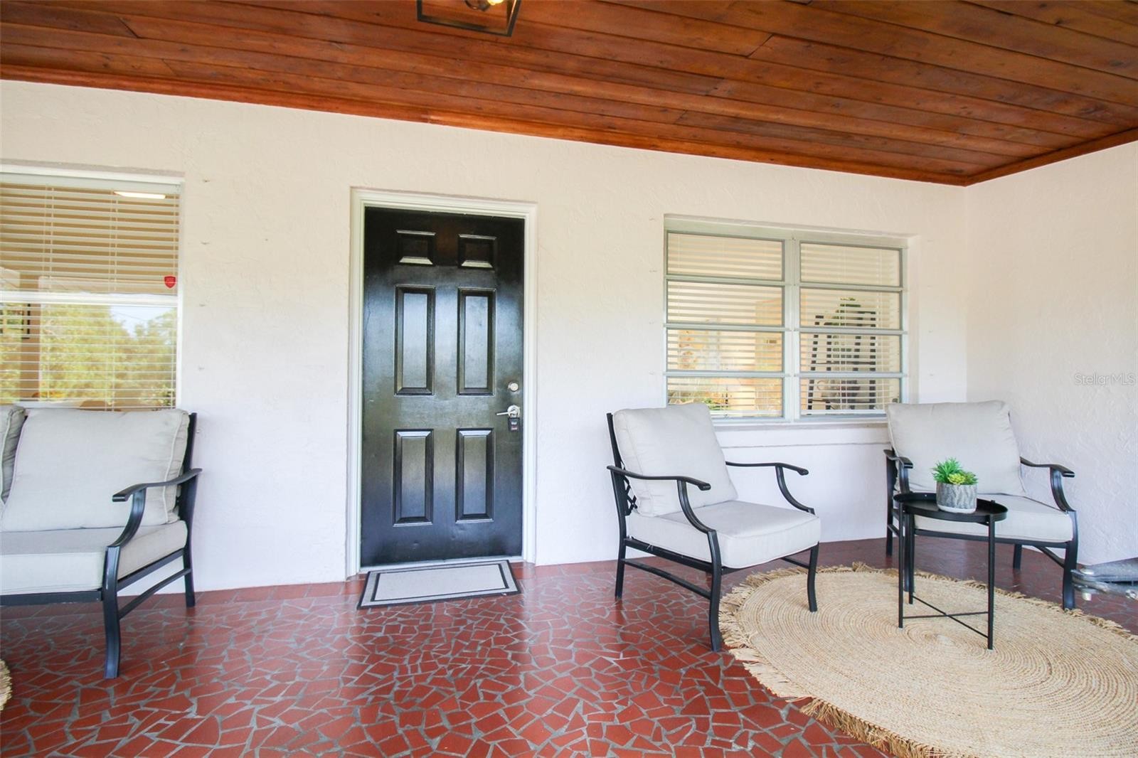 671 47TH ST