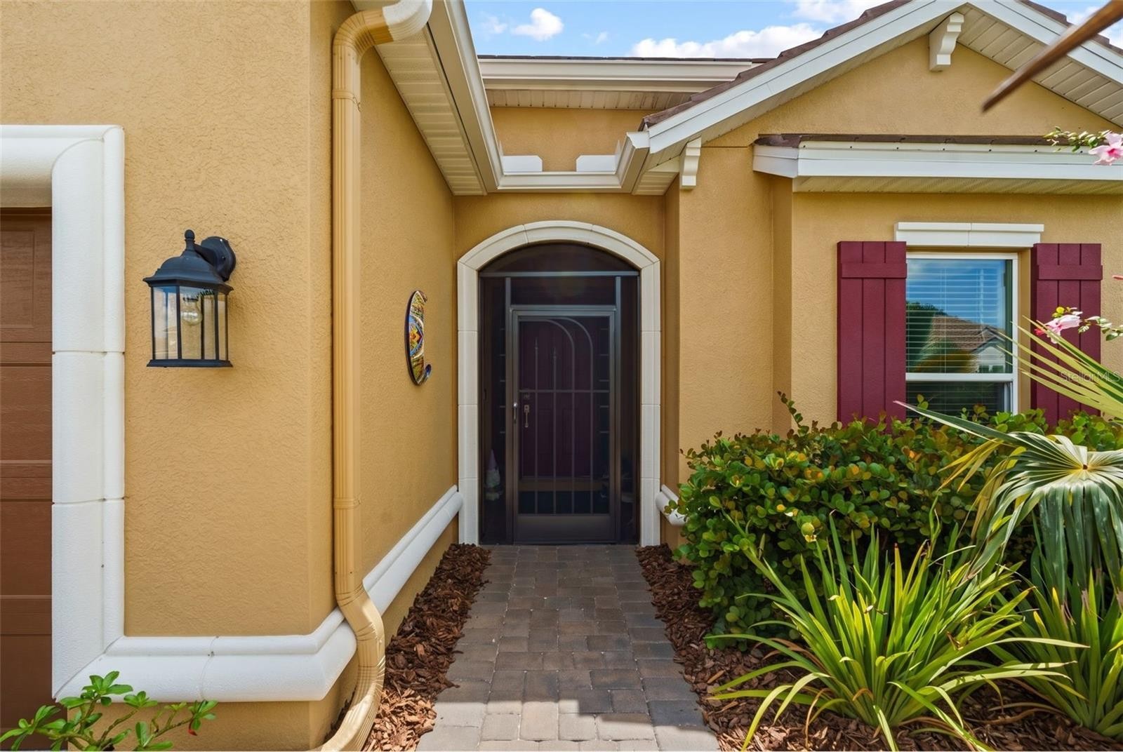5229 CASERTA CT