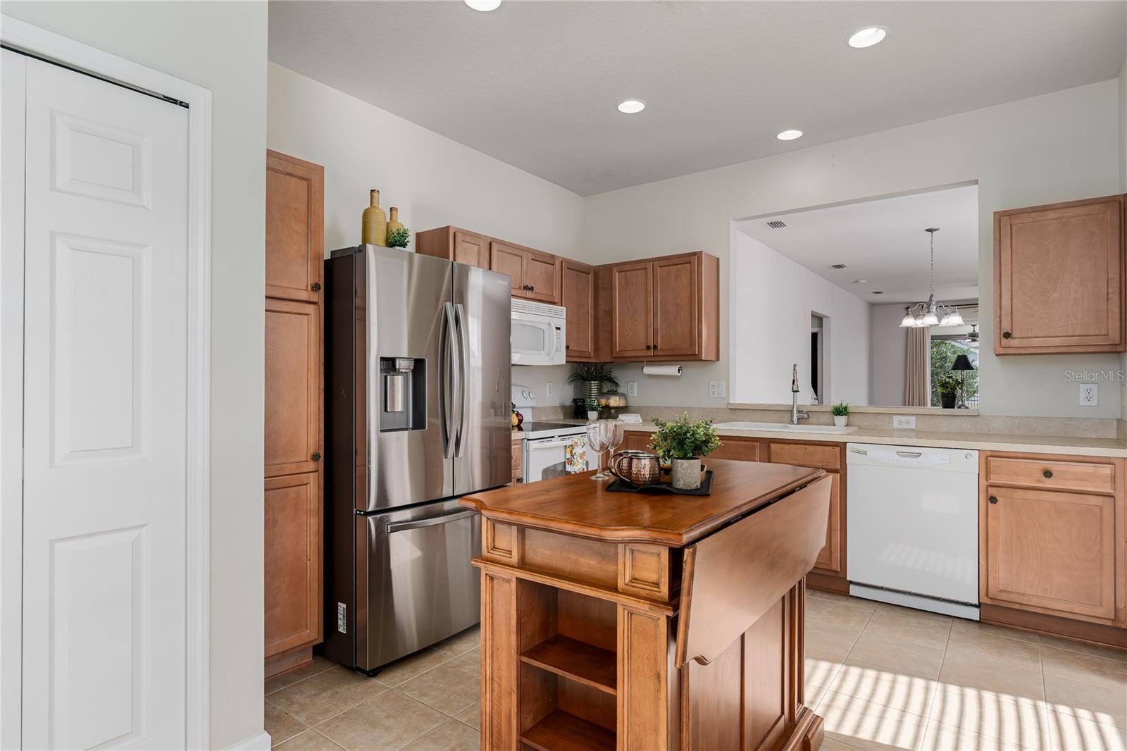 9822 50TH STREET CIR E