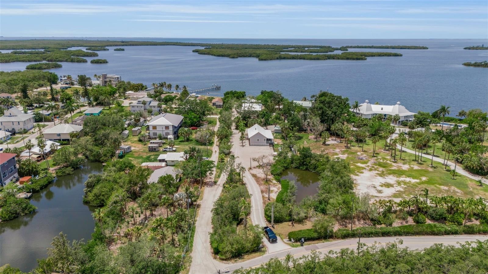 1057 BAYSHORE DR