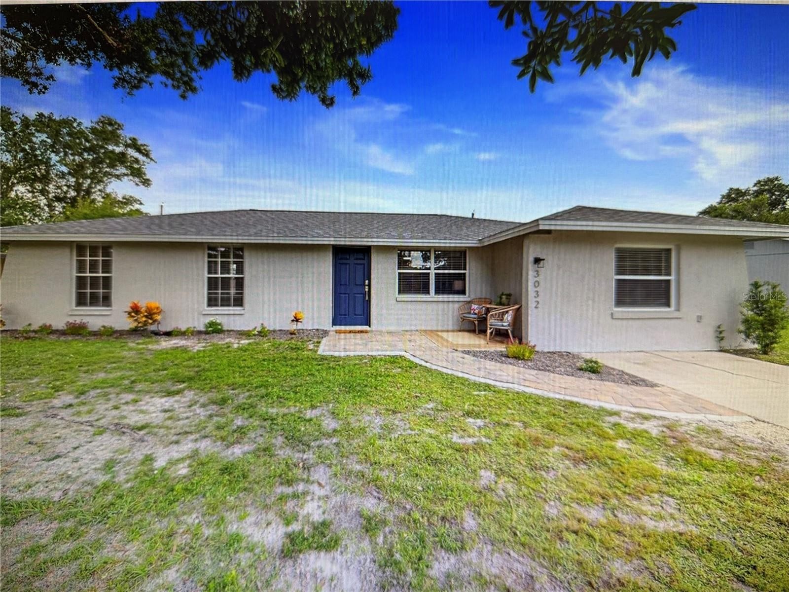 3032 GOLDEN RAIN DR