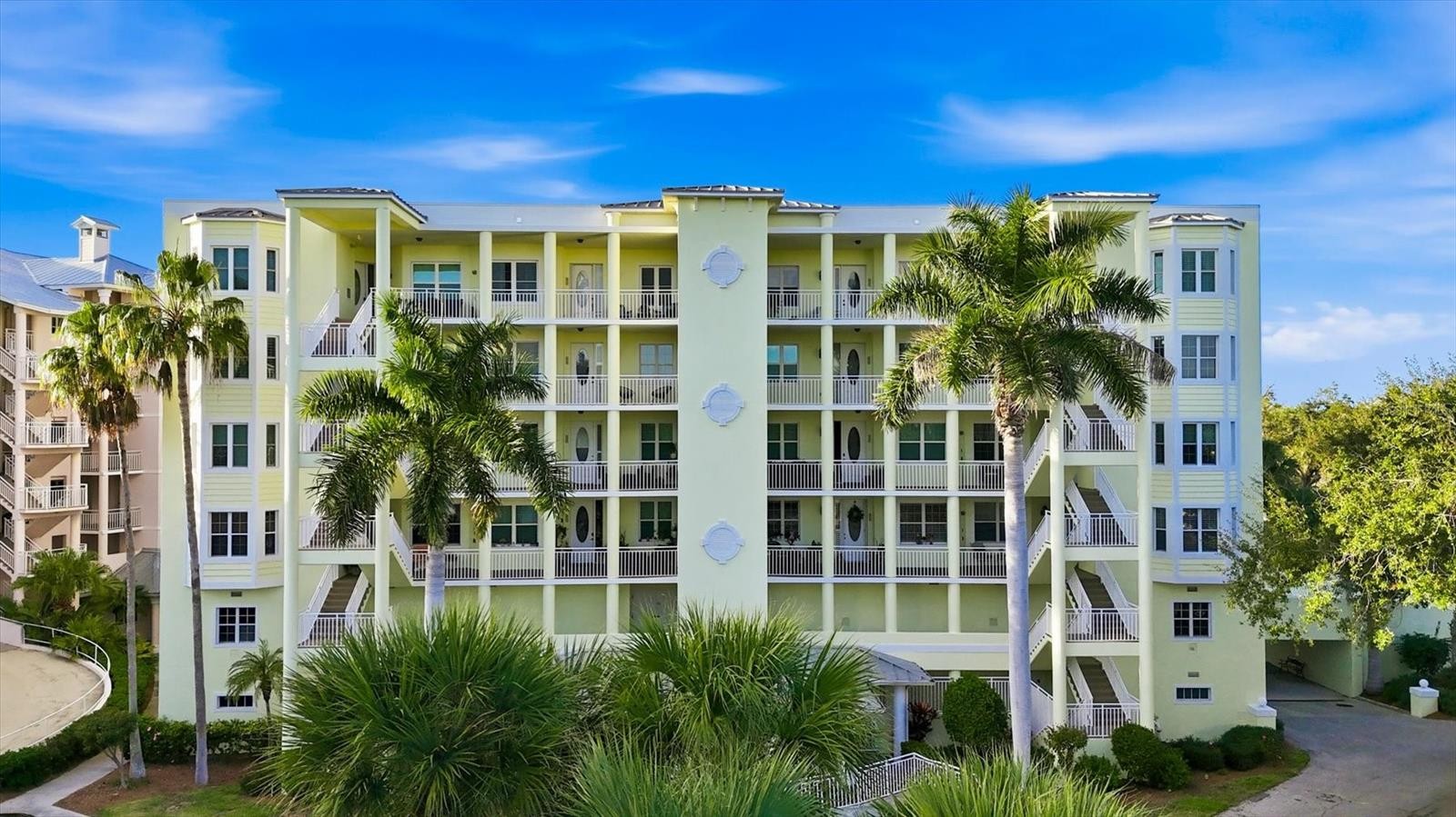 232 HIDDEN BAY DR #303