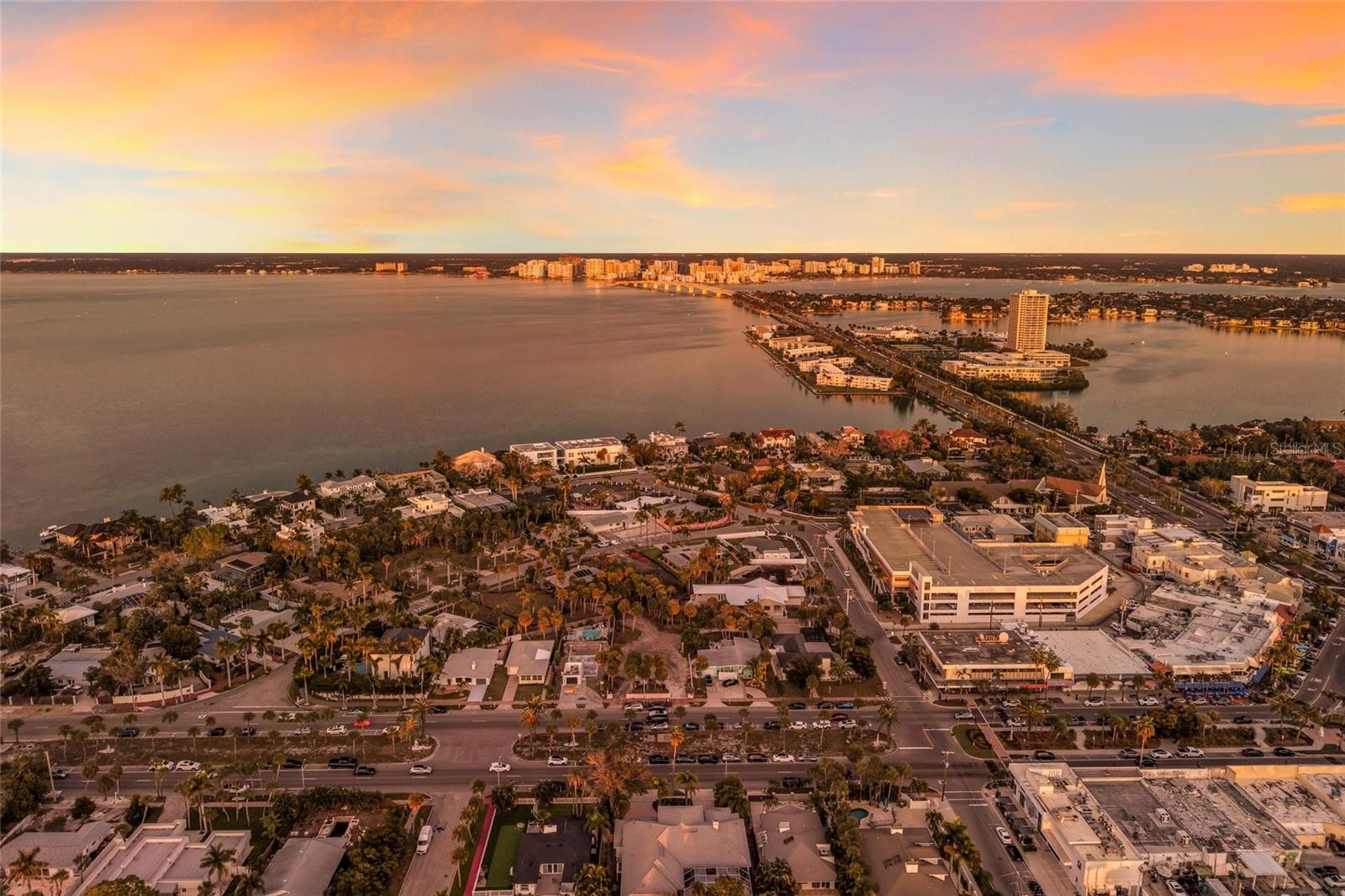 130 N BLVD OF THE PRESIDENTS