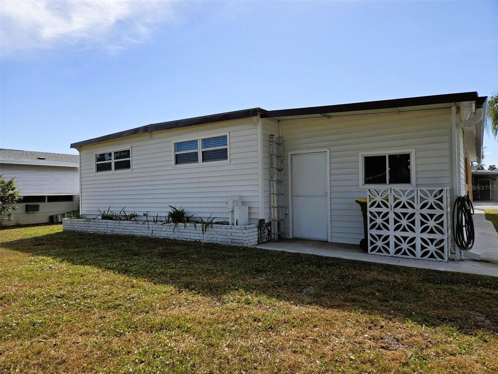 3321 SHINGLE OAK TER