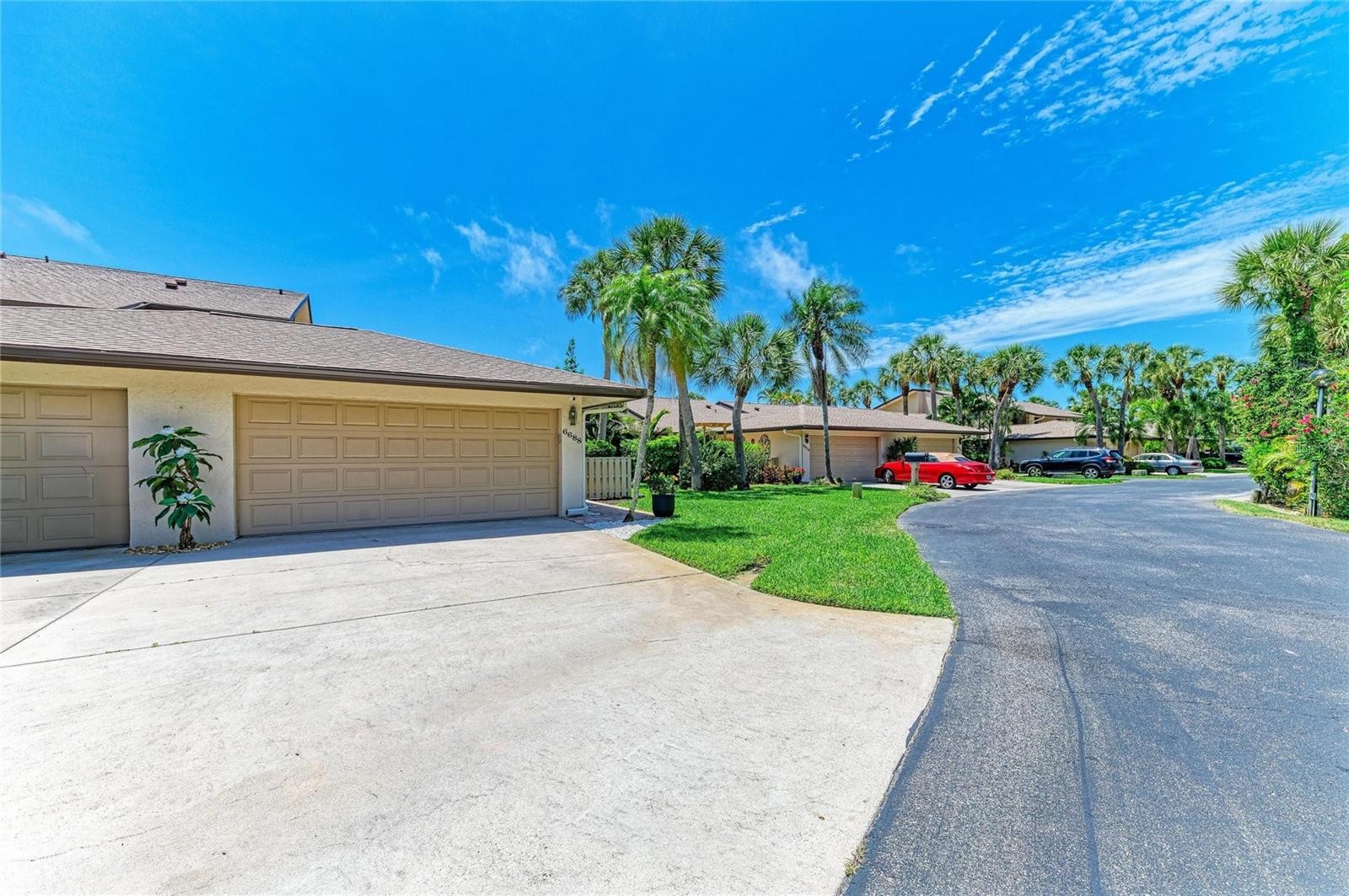 6688 SCHOONER BAY CIR #6688