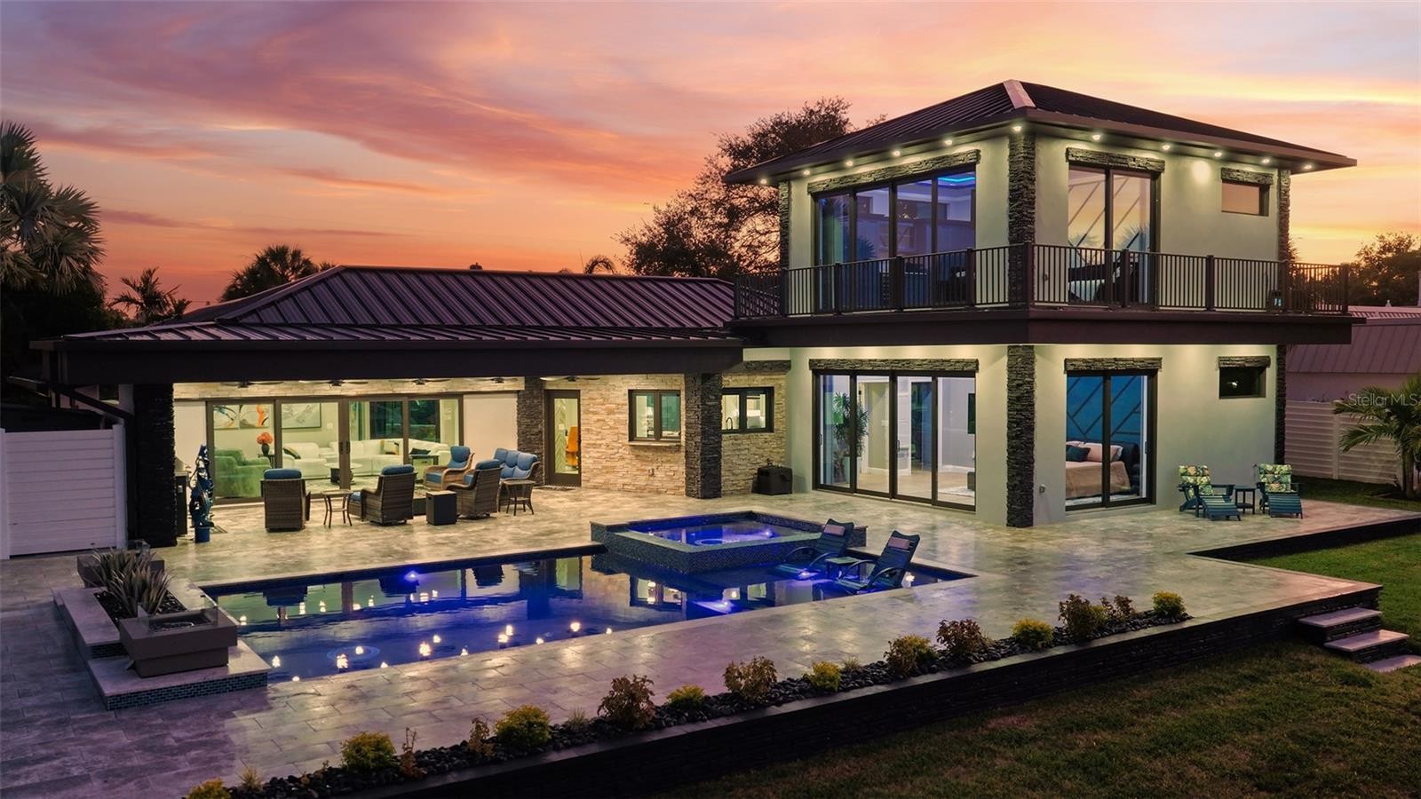 809 IDLEWILD WAY