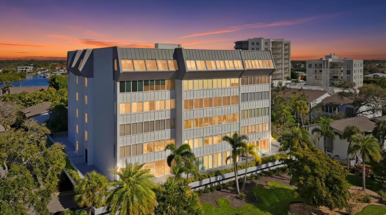 1200 E PEPPERTREE LN #307