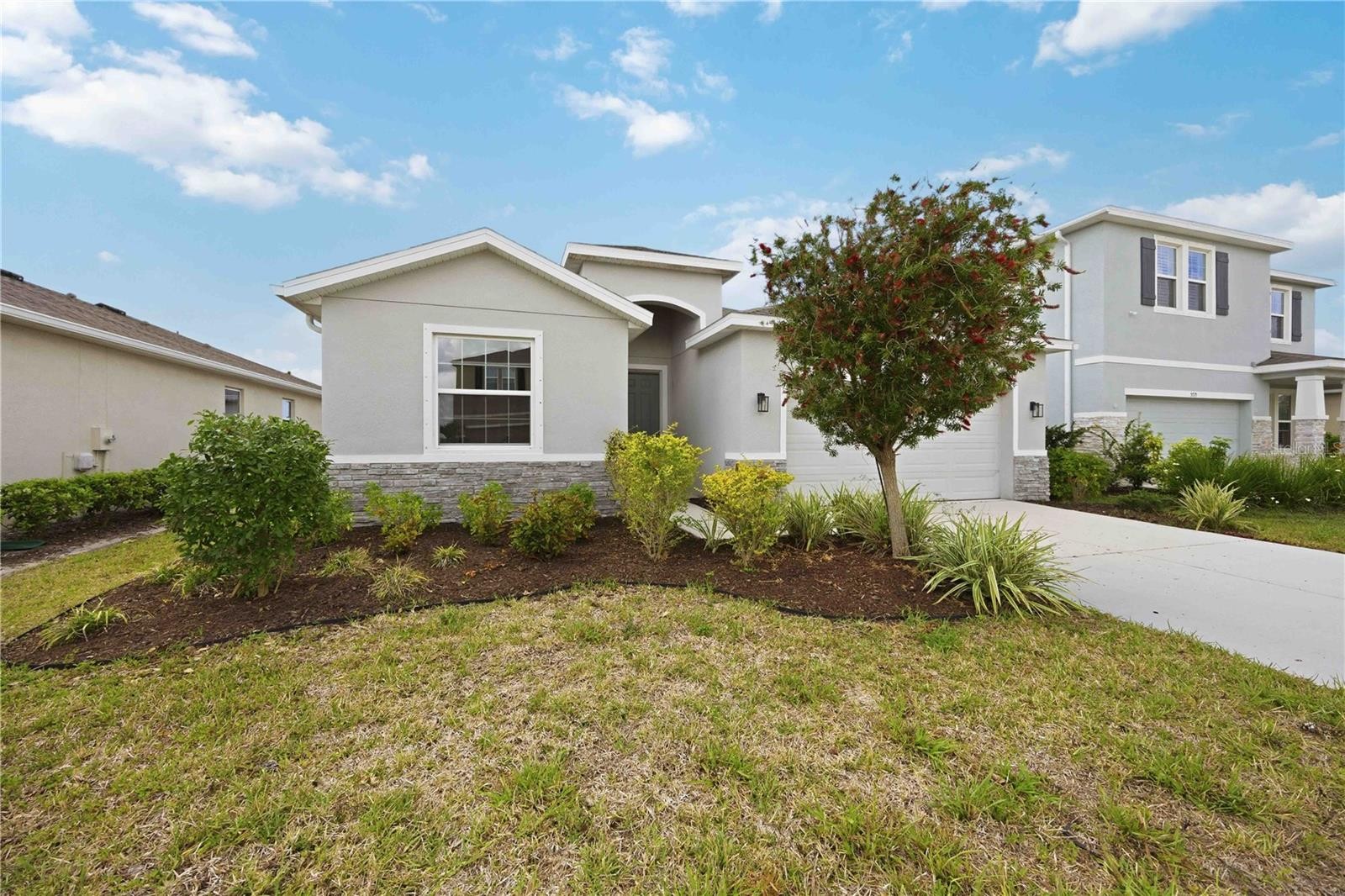 5719 WOODLAND SAGE DR