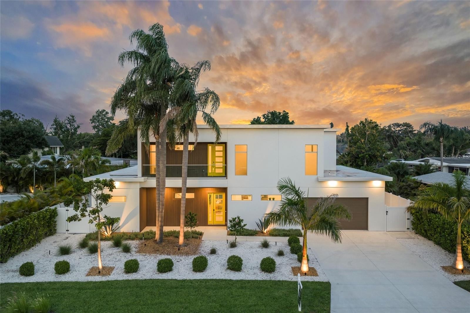 2532 FRUIT TREE DR