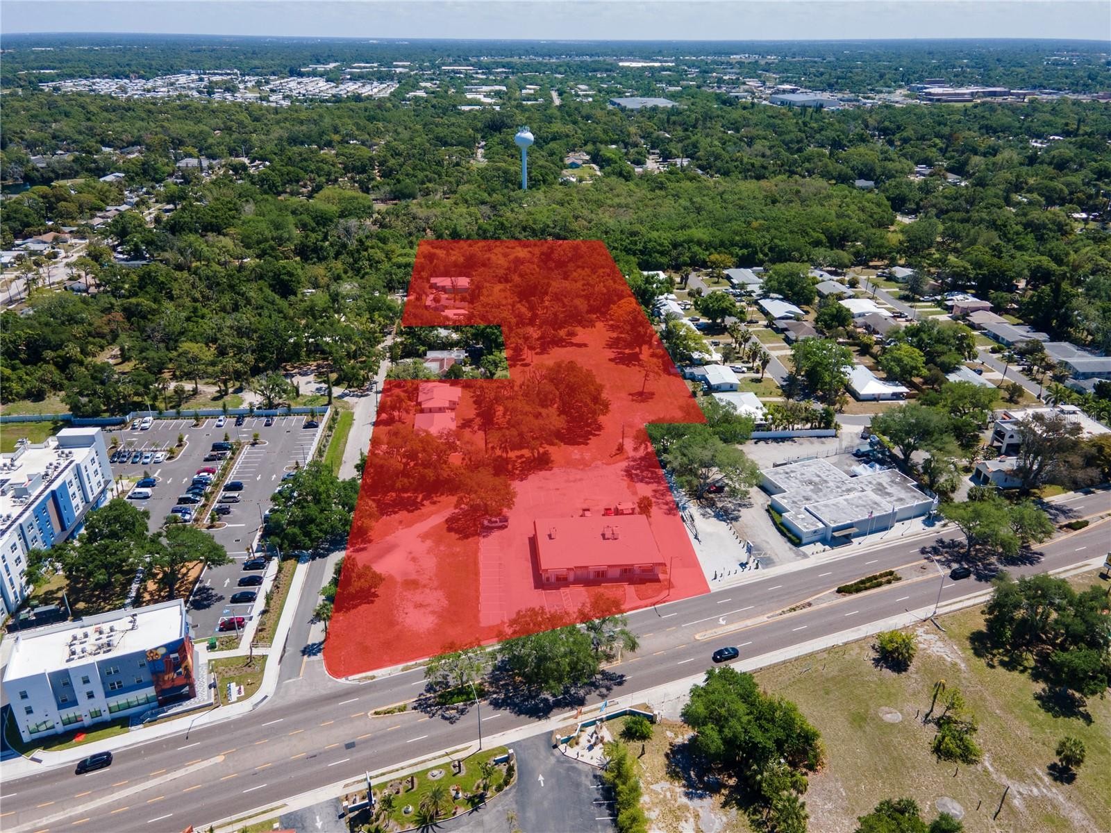 4500 N TAMIAMI TRL