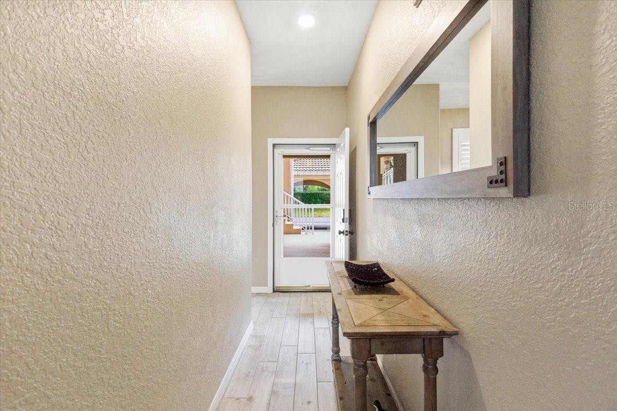 923 FAIRWAYCOVE LN #103