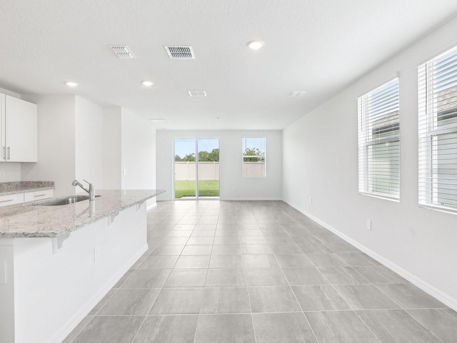 11341 BELLEWOOD TER