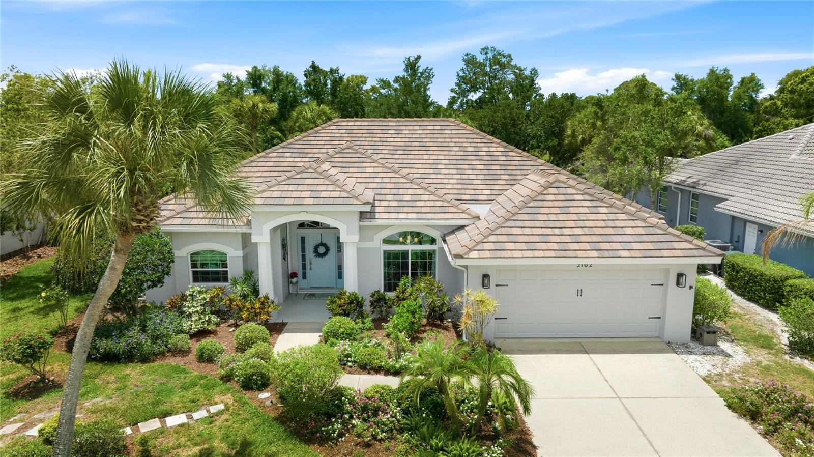 2102 CALUSA LAKES BLVD