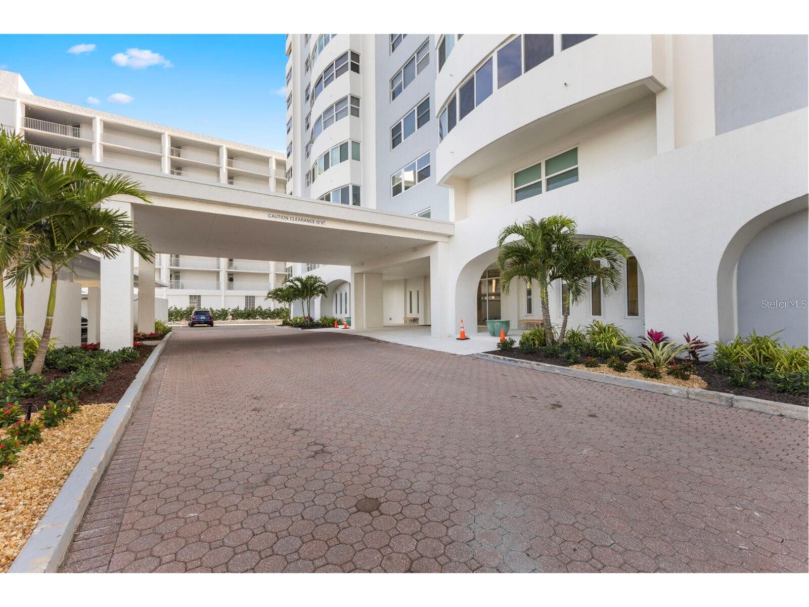1750 BENJAMIN FRANKLIN DR #1D