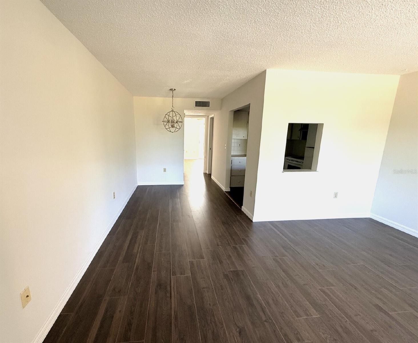 2 QUAILS RUN BLVD #8