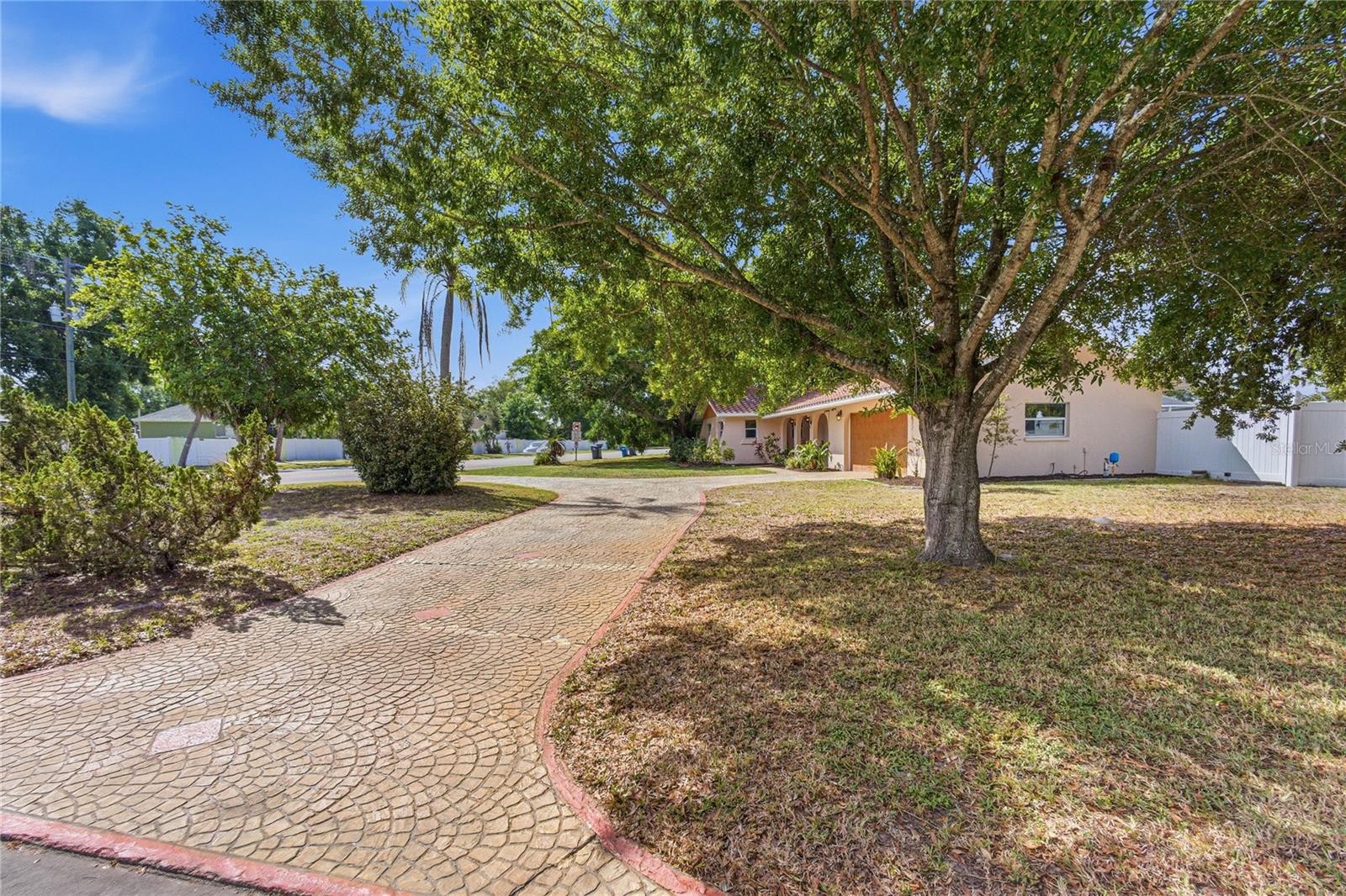 6904 PENNSYLVANIA AVE