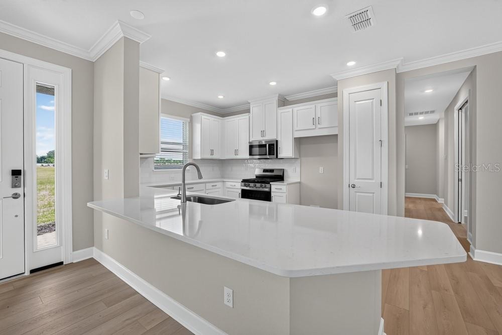 3316 PORTO LN
