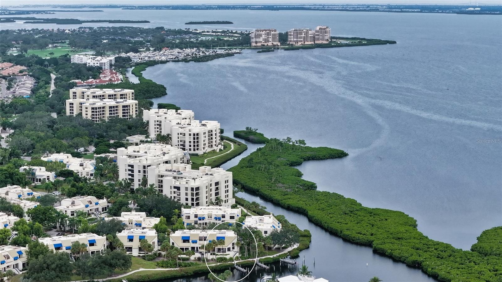 1916 HARBOURSIDE DR #804