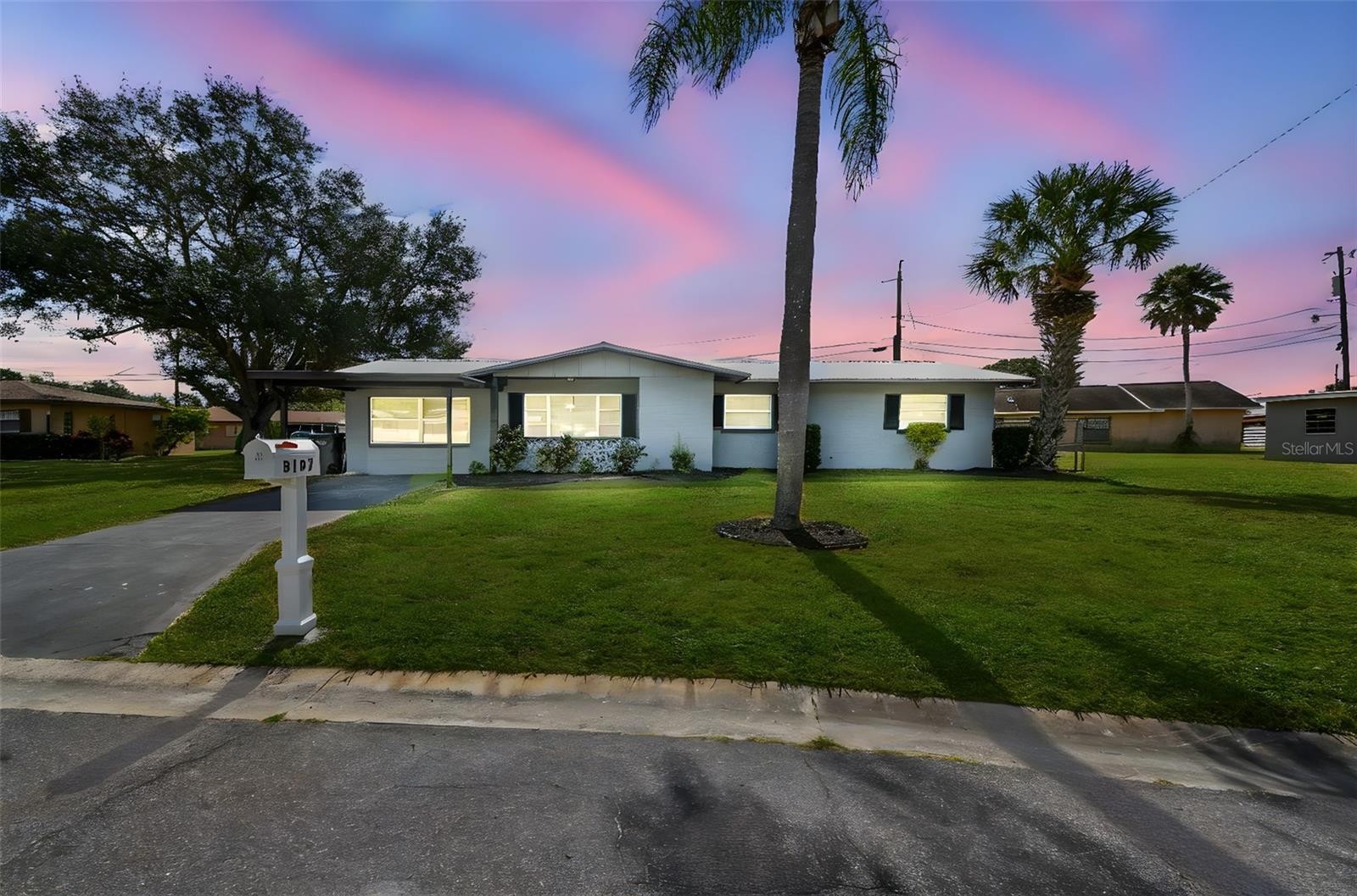 3107 9TH AVENUE DR E