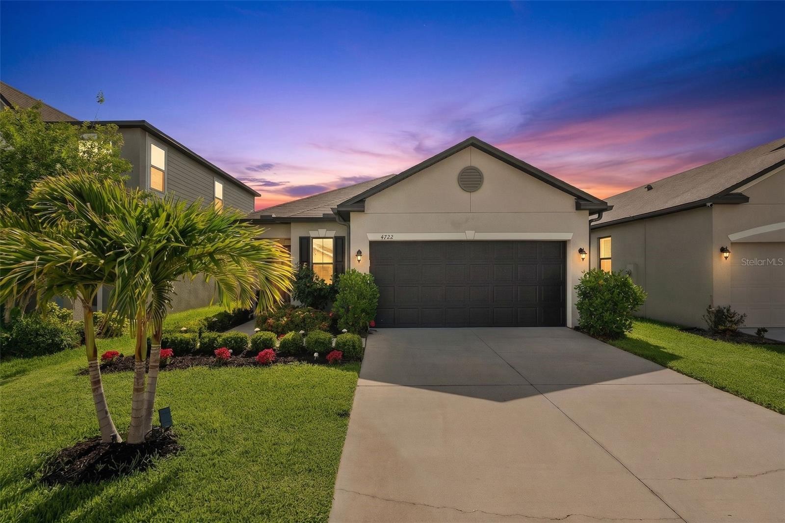 4722 LINDEVER LN