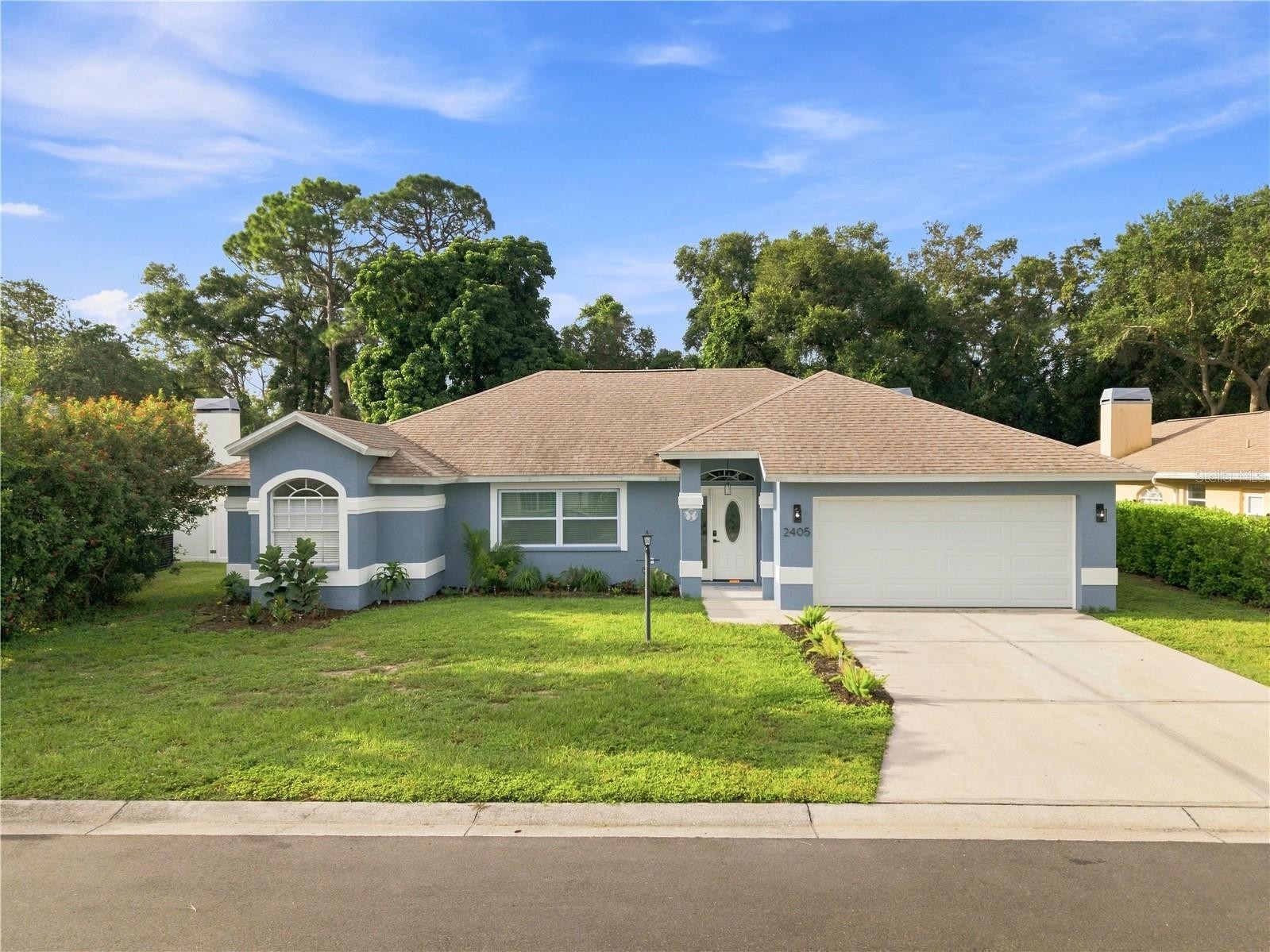 2405 APPALOOSA CIR