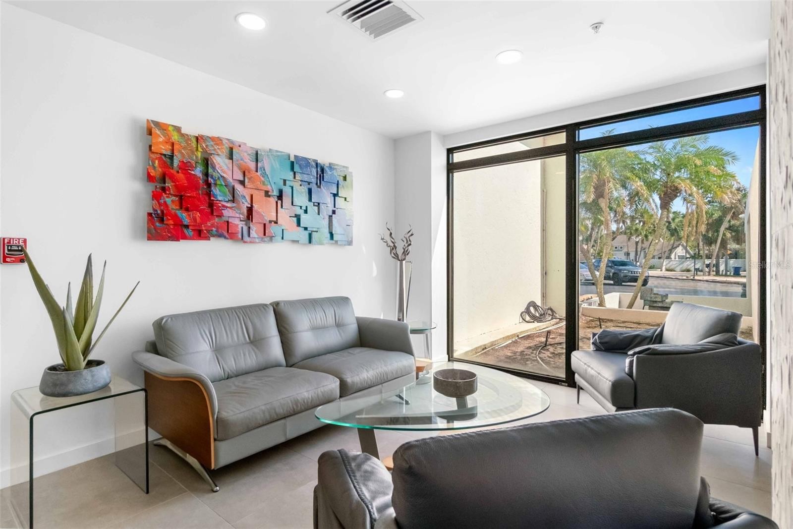 4822 OCEAN BLVD #8B