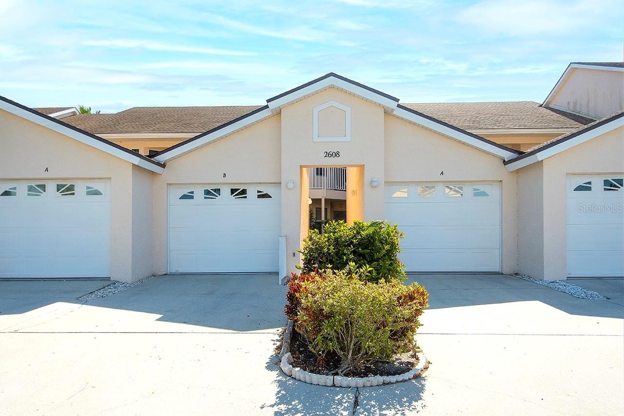 2608 WATERFORD WAY #B