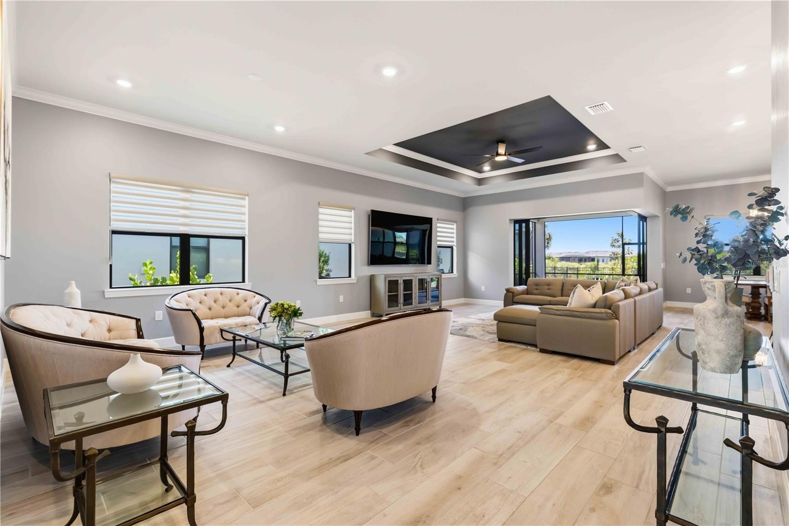 6075 SAWGRASS LAKE CT