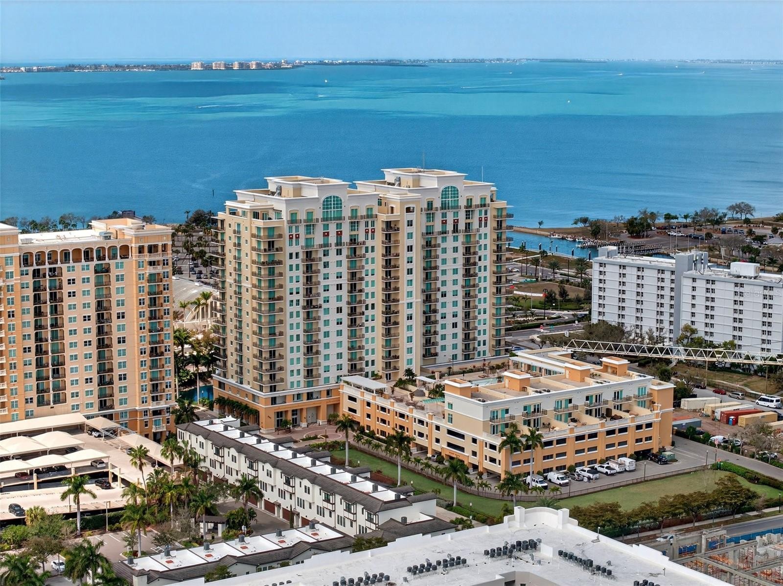 800 N TAMIAMI TRL #1217