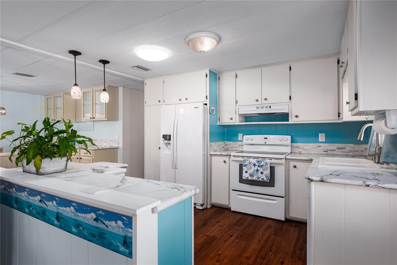 1003 45TH AVENUE DR E