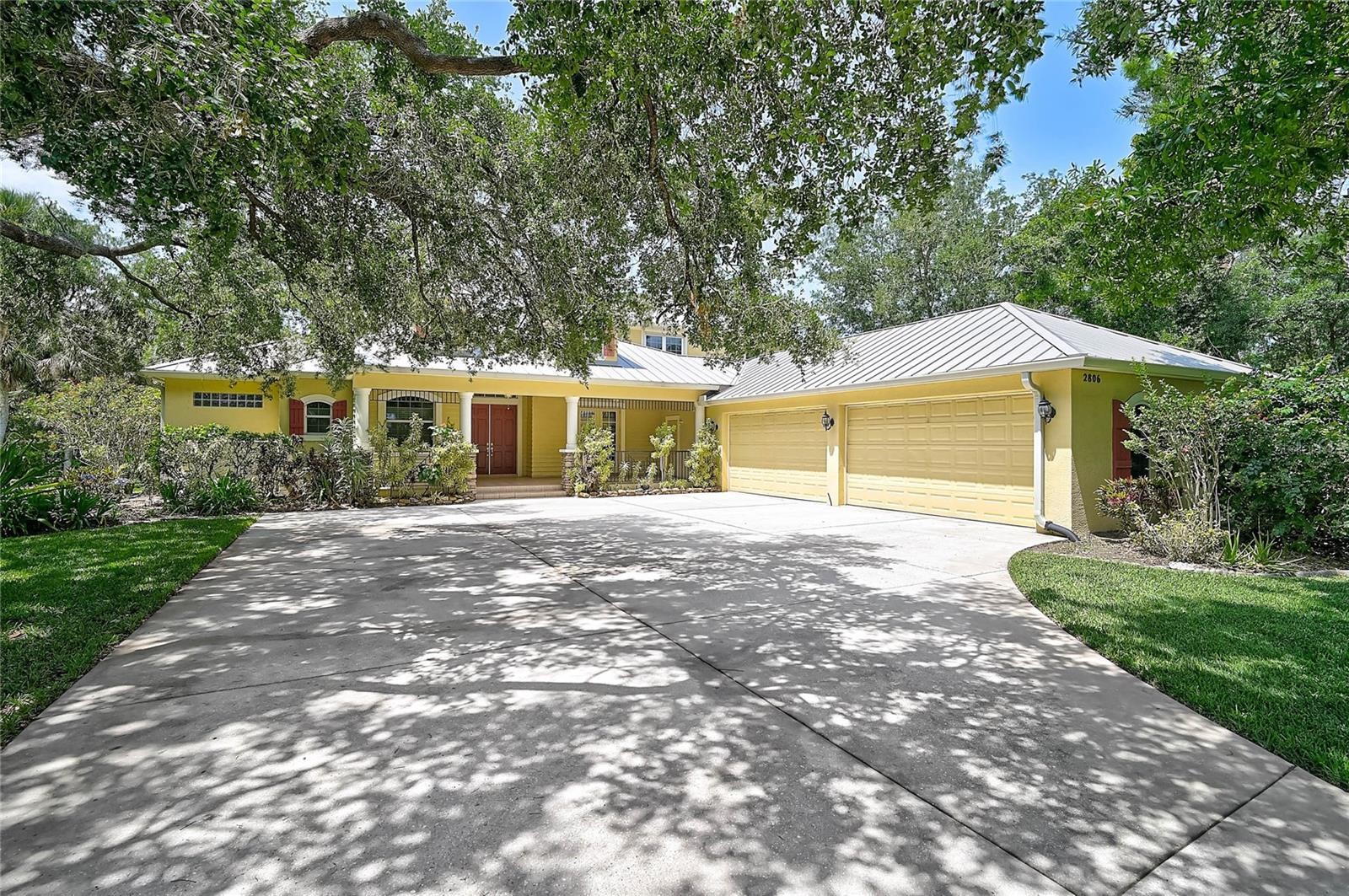 2806 NORWOOD LN
